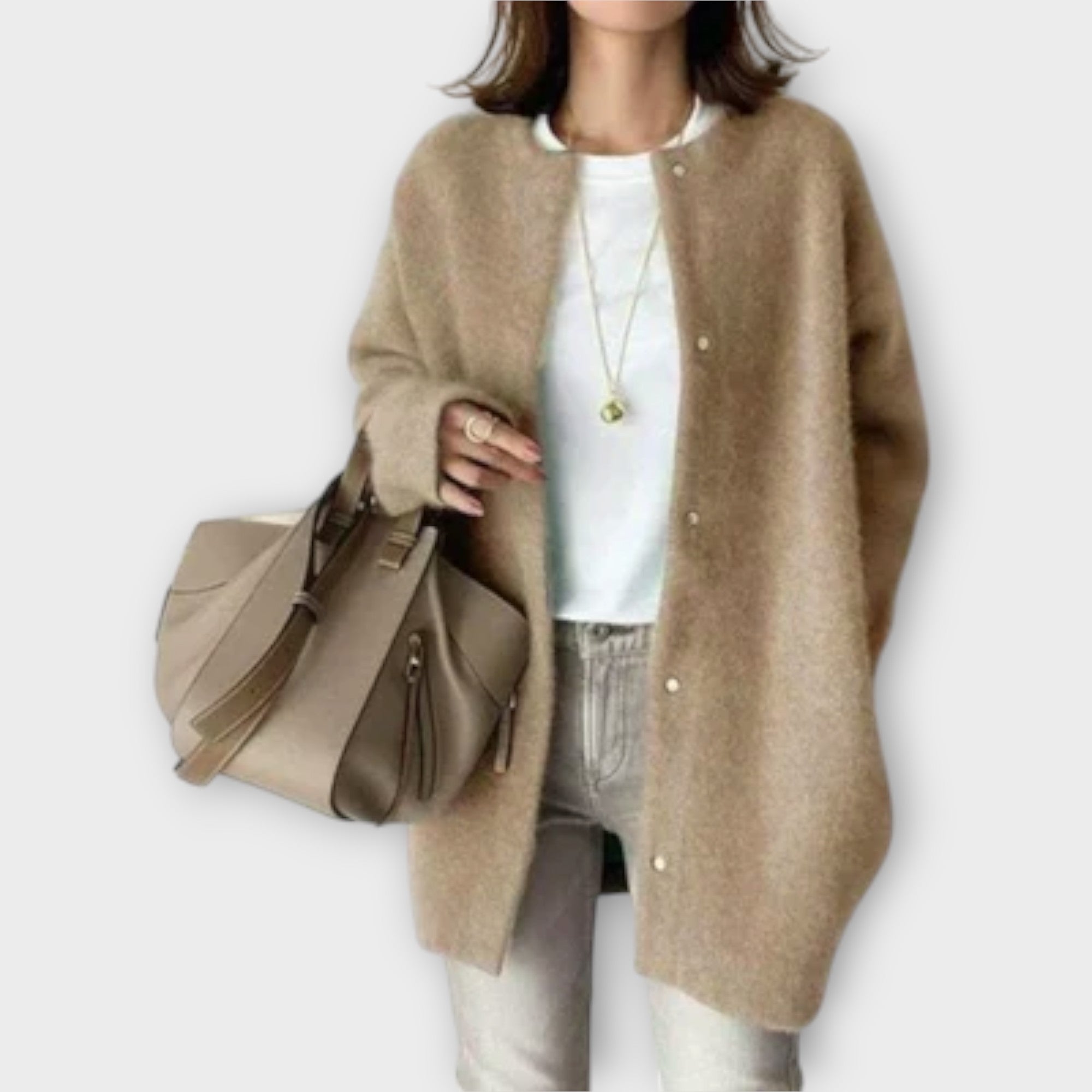 Valentina – Cárdigan Chic y Versátil