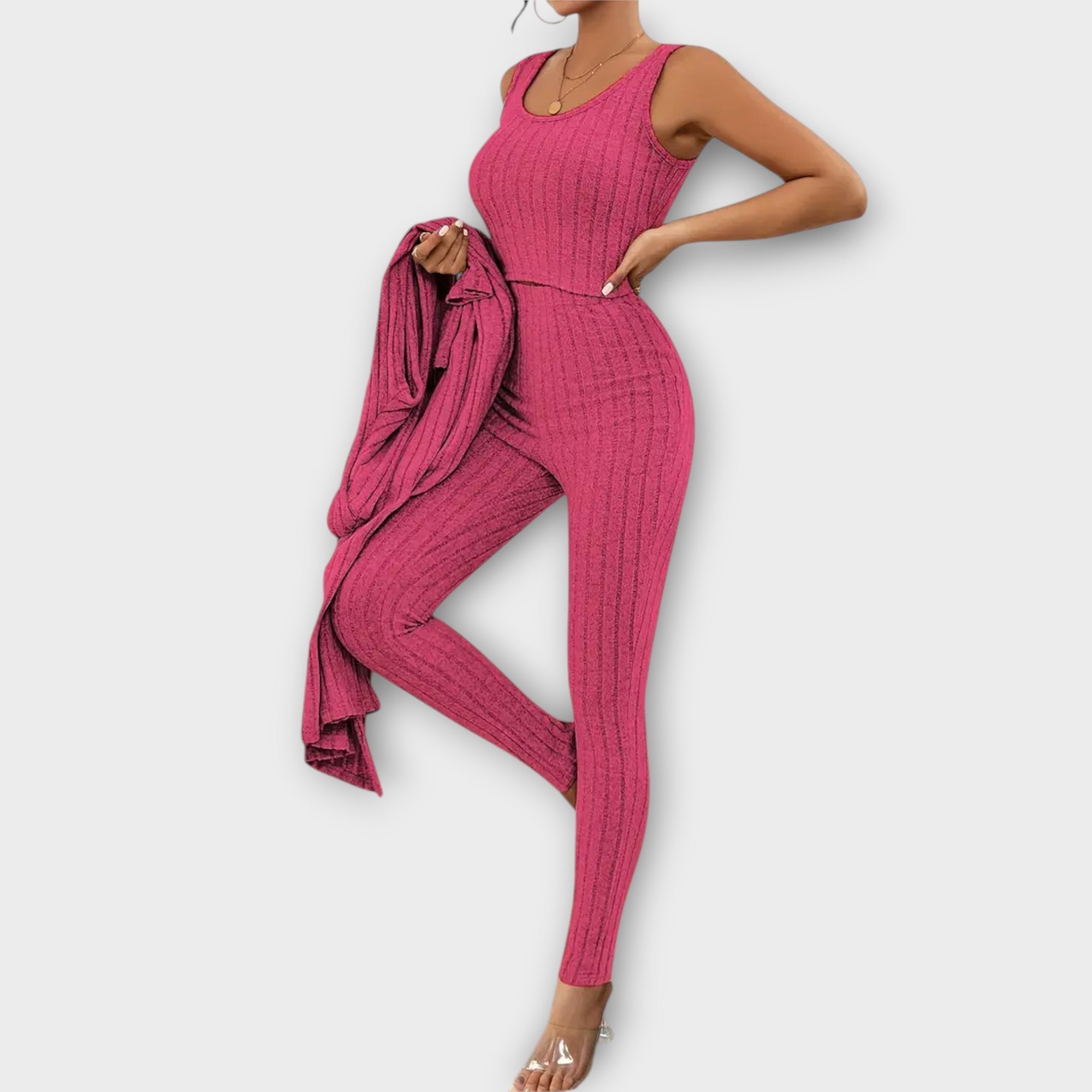 Clara – Conjunto Elegancia Moderna y Versátil
