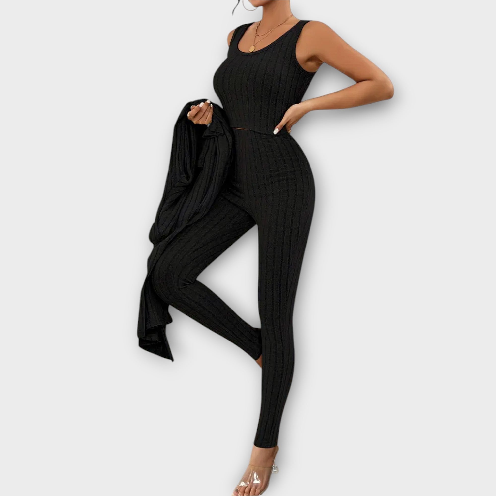 Clara – Conjunto Elegancia Moderna y Versátil